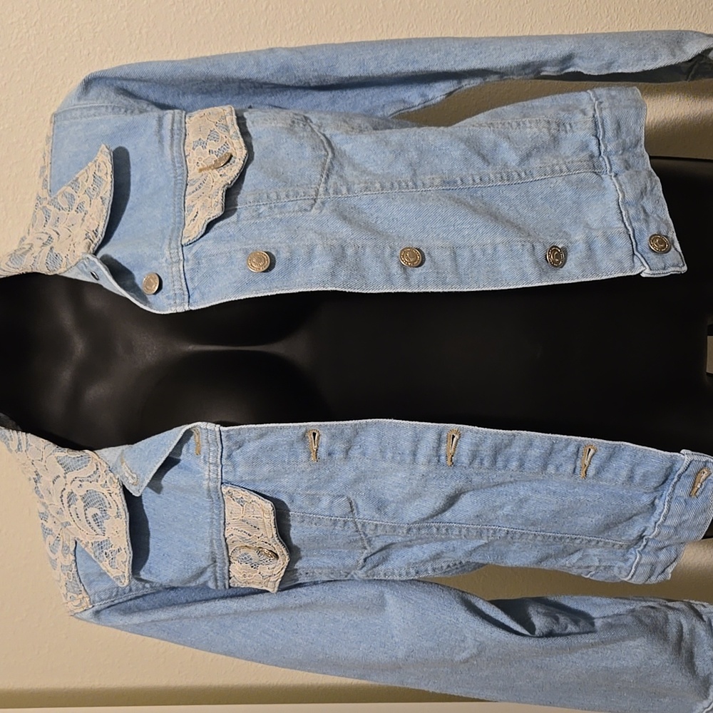 Denim Jacket Upcycled Pink Floyd!